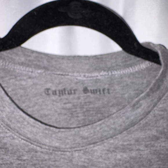 Cropped Taylor Swift Concert Graphic Tee Grey T-Shirt Reputation Women's S - Picture 3 of 3